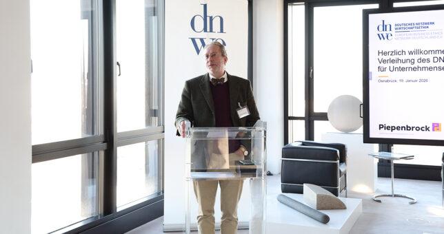 Prof. Dr. Michael Aßländer am Rednerpult