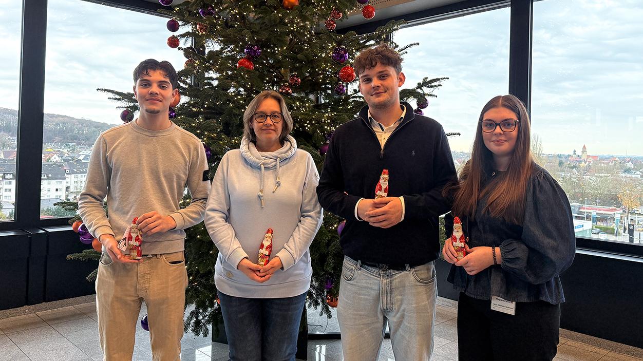 1.244 Euro für integrative Kita in Georgsmarienhütte: Nikolaus-Aktion der Piepenbrock Azubis