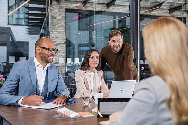 Teammeeting zum Outsourcing des Facility Managements bei Piepenbrock